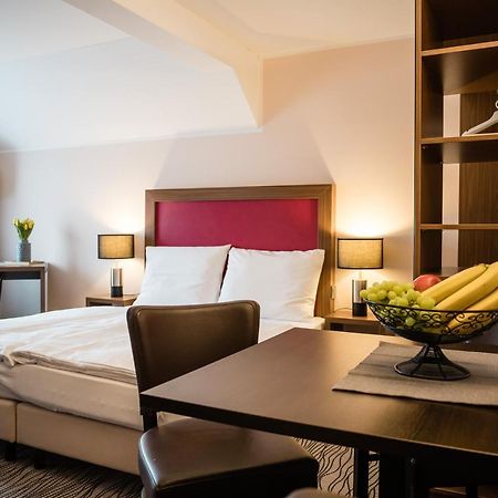 Point Hotel Apartments And Rooms เดรสเดน ภายนอก รูปภาพ